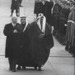 صورة لأول ملك سعودي يزور أمريكا قبل أكثر من 60 عاماً