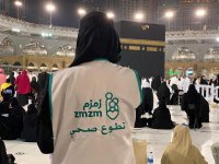 متطوعات صحيات داخل المصليات النسائية بالمسجد الحرام