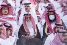 فرحة طلاب وطالبات جامعة الملك خالد بحفل التخرج