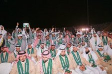 فرحة طلاب وطالبات جامعة الملك خالد بحفل التخرج