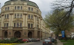 شرح منحة جامعة نيس في صربيا 2023