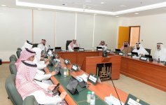 مجلس جامعة الملك خالد يعقدُ اجتماعَه الأولَ ويُقرُّ إعادةَ هيكلة الكلية التطبيقية والعمادات المساندة
