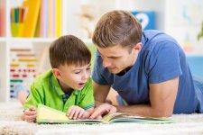 كتيب يساعد في فهم الطفل لما يقرأ وعدم انتظامه